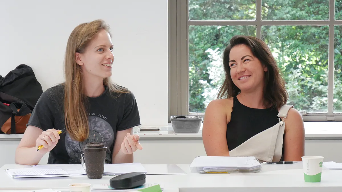 Interactie tussen deelnemers van de ACT verdiepingstraining